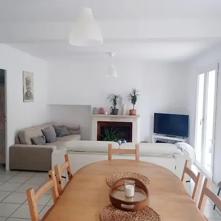 Vue Ocean, Piscine Chauffee, Centre & Plages A Pied Villa